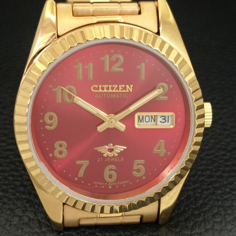 Vintage 1972 Citizen Automatic Mens Gold Watch W/daydate & Red accents - Picture 4 of 10
